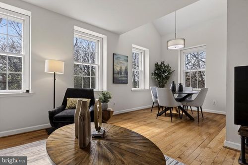 apt-f120-3820 39th St Nw, WASHINGTON, DC, 20016-2831 | Card Image