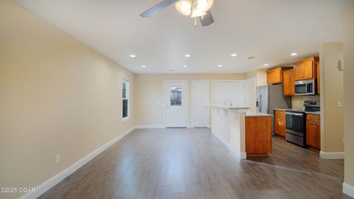 1802 Missouri Ave, Joplin, MO, 64804-2150 | Card Image