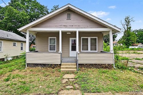 5823 Helen Ave, Jennings, MO, 63136-3626 | Card Image