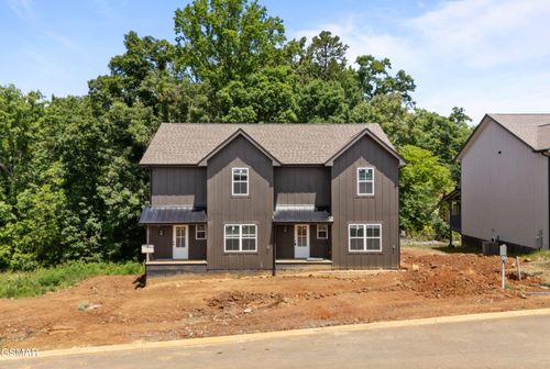 913 Lacy Ct, Sevierville, TN, 37862-6019 | Card Image