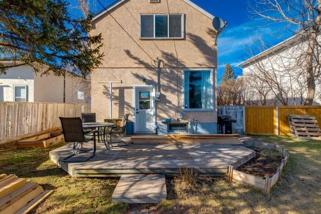 427 53 Avenue Sw, Home with 4 bedrooms, 3 bathrooms and 4 parking in Calgary AB | Image 34