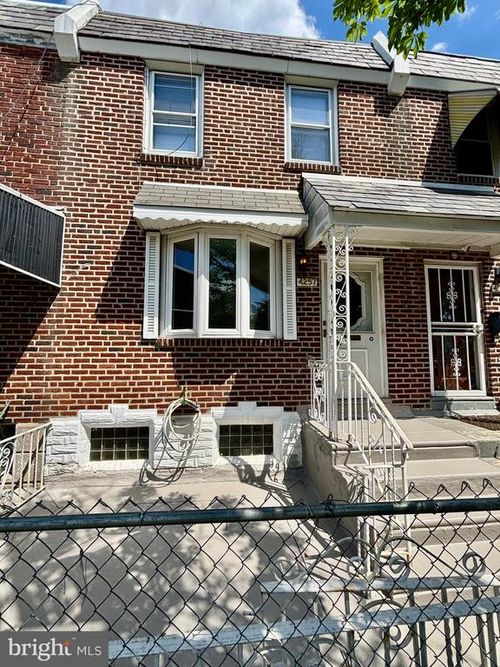 4257 Malta St, PHILADELPHIA, PA, 19124-4808 | Card Image
