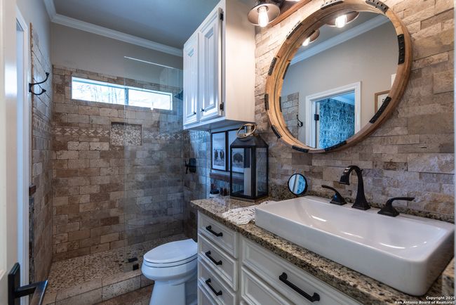 7046 Devonshire Dr, House other with 5 bedrooms, 5 bathrooms and null parking in Spring Branch TX | Image 28