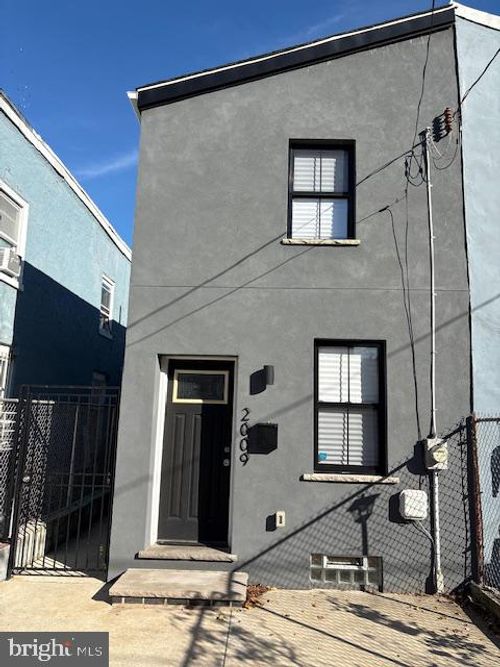 2009 N Lawrence St, PHILADELPHIA, PA, 19122-1516 | Card Image