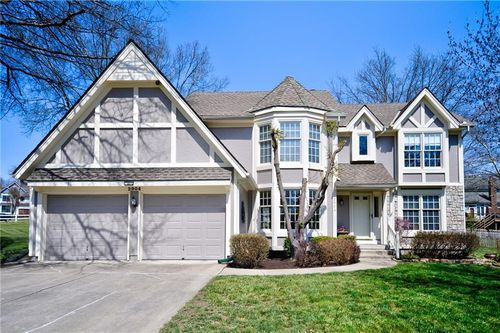 2904 Sw 13th St, Lees Summit, MO, 64081-3800 | Card Image