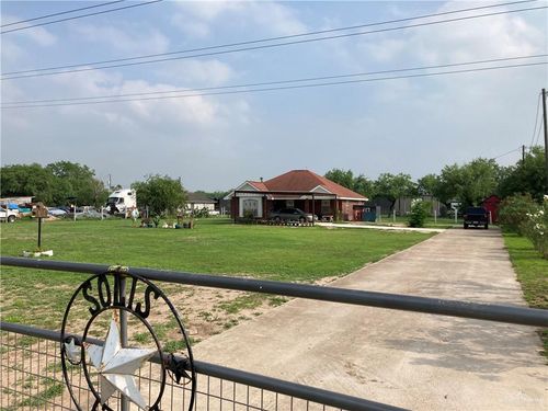 2318 E Mile 19 Road N, Edinburg, TX, 78542 | Card Image