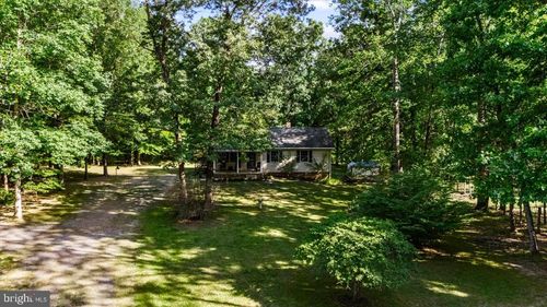 804 Buggy Ln, ROCHELLE, VA, 22738-3962 | Card Image