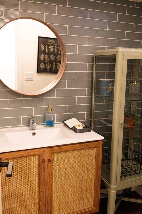 {{alt}} | Card Image