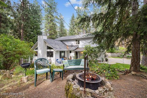 8827 W Heavenly View Ln, Coeur D Alene, ID, 83814-8677 | Card Image