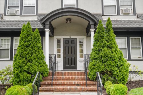 62 Waller Ave, White Plains, NY, 10605-6400 | Card Image