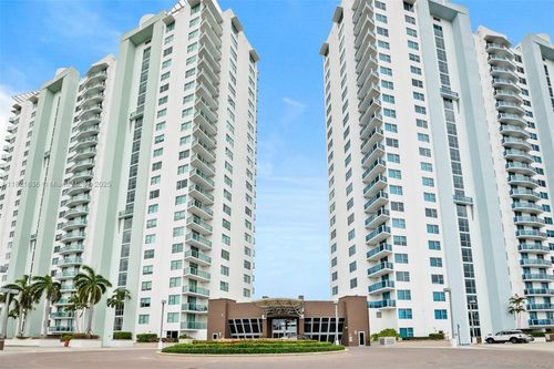 apt-608s-2681 N Flamingo Rd, Sunrise, FL, 33323-1763 | Card Image