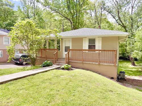 424 Hickory Hill Dr, Clarksville, TN, 37040-3939 | Card Image