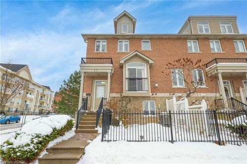33 Wellington S, Cambridge, ON, N1R8N4 | Card Image