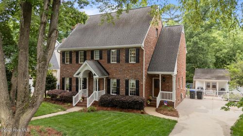 105 Warrington Ct, Rocky Mount, NC, 27803-1420 | Card Image