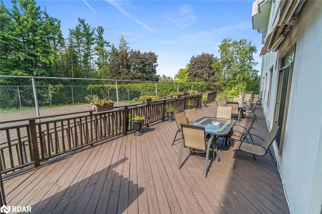 602 - 20 Mcfarlane Dr, House attached with 2 bedrooms, 1 bathrooms and 1 parking in Halton Hills ON | Image 34