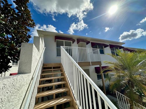 unit-201-1420 Water View Dr W, Largo, FL, 33771-6401 | Card Image