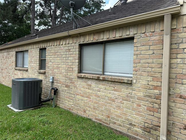 17406 Spicewood Springs Ln, House other with 4 bedrooms, 4 bathrooms and 2 parking in Spring TX | Image 34