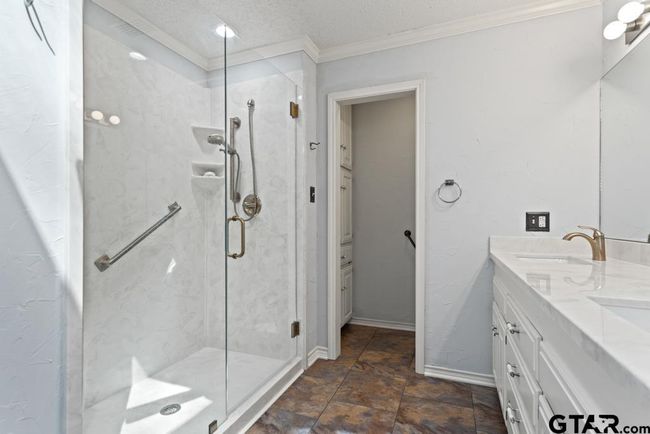 1639 Tanglewood Dr E, House other with 4 bedrooms, 5 bathrooms and null parking in Hideaway TX | Image 18