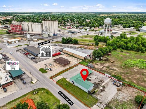 1401 S Choctaw Ave, El Reno, OK, 73036-5509 | Card Image