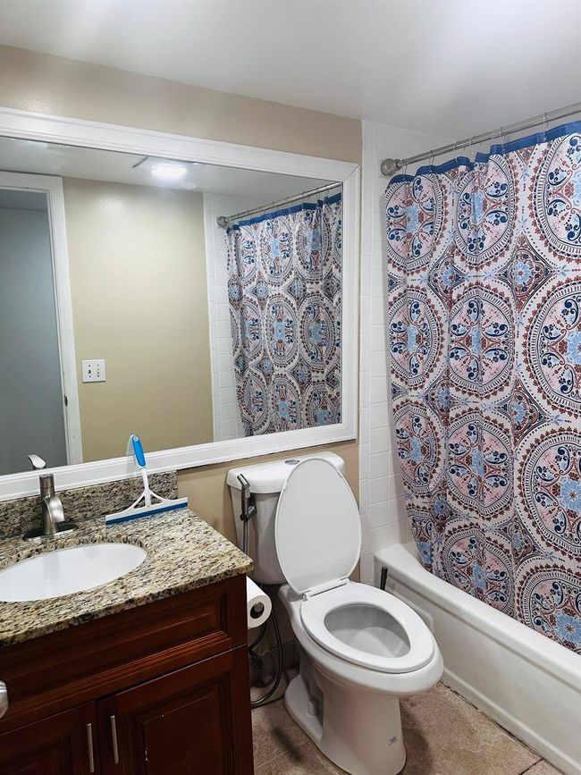 APT-218 - 2316 S Cypress Bend Dr, Condo with 2 bedrooms, 2 bathrooms and null parking in Pompano Beach FL | Image 17