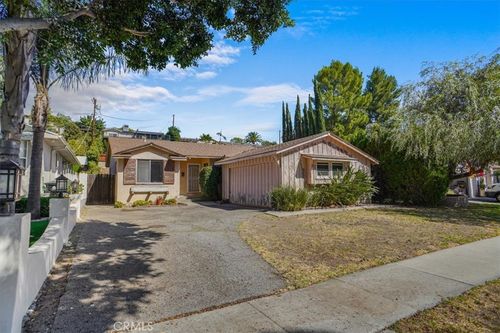 9920 Cabanas Ave, Tujunga, CA, 91042-2929 | Card Image