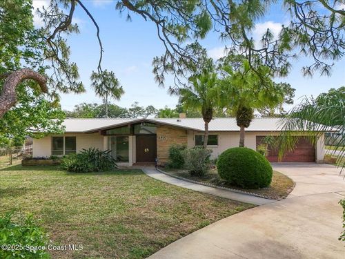 1907 N Carpenter Rd, TITUSVILLE, FL, 32796-1115 | Card Image