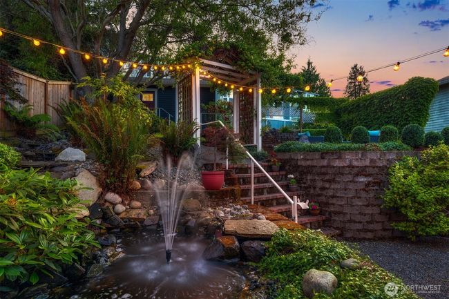 3833 24th Avenue W, House other with 3 bedrooms, 2 bathrooms and 1 parking in Seattle WA | Image 29