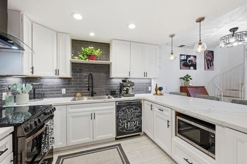 102-744 Eastshore Ter, Chula Vista, CA, 91913 | Card Image