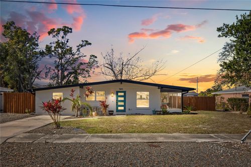 5611 S Sheridan Rd, TAMPA, FL, 33611-4334 | Card Image