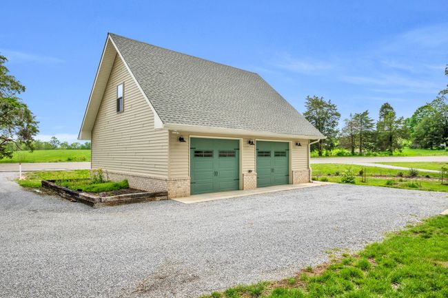 4122 Highway 49 W, House other with 5 bedrooms, 4 bathrooms and 2 parking in Vanleer TN | Image 6