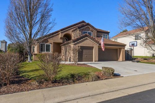 113 Penwood Ln, Folsom, CA, 95630-6732 | Card Image