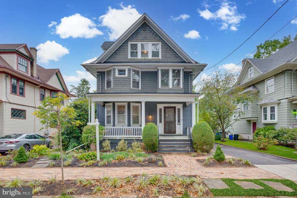 Mountwell Ave, Haddonfield, NJ 08033