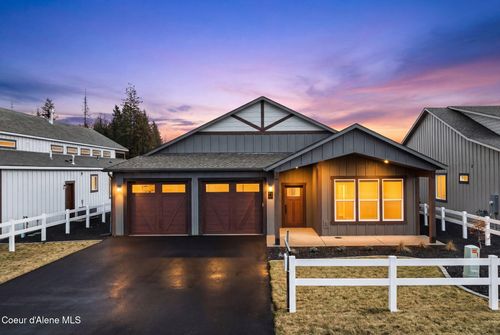 127 Backtrack, Sandpoint, ID, 83864 | Card Image