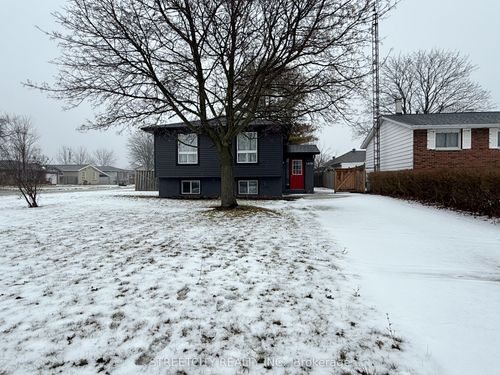 1578 Councillors St, Saint Clair, ON, N0N1H0 | Card Image