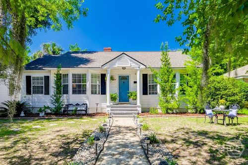 1610 E 50th St, Savannah, GA, 31404-4212 | Card Image