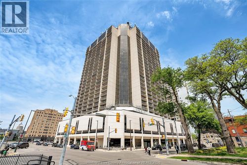 1916-150 Park St W, Windsor, ON, N9A7A2 | Card Image