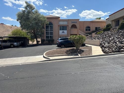 20-3860 Frontage Rd, Bullhead City, AZ, 86442-8140 | Card Image