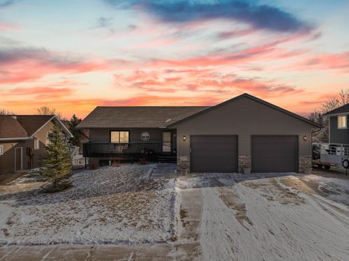 2914 Greenwood Trl, sturgis, SD, 57785-2763 | Card Image