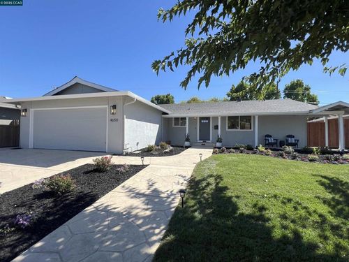 4650 Regina Ln, Concord, CA, 94521-2018 | Card Image