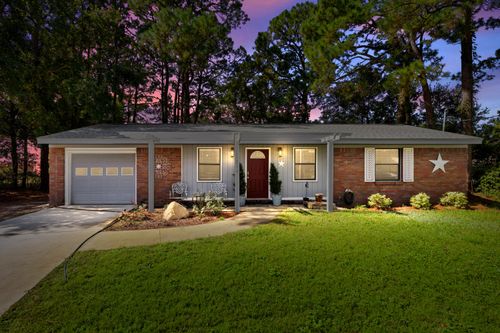 214 Jet Ct Nw, Fort Walton Beach, FL, 32548-4768 | Card Image