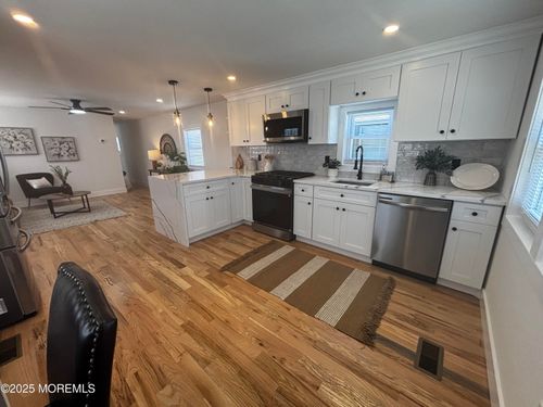 19 Shorehaven Park, Hazlet, NJ, 07730 | Card Image