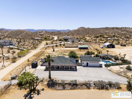 57887 Buena Vista Dr, Yucca Valley, CA, 92284-6634 | Card Image