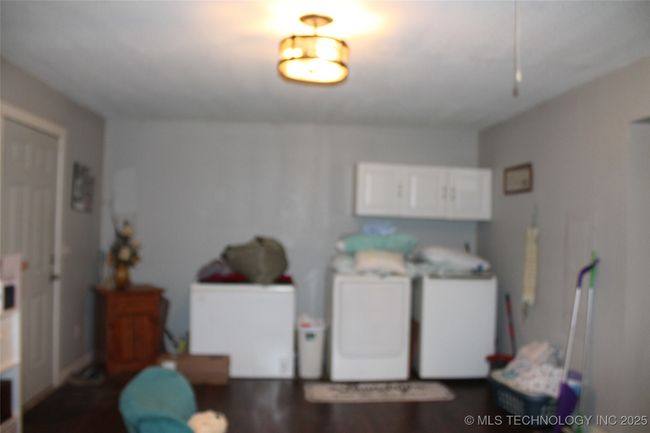 630 S Oyama St, House other with 3 bedrooms, 2 bathrooms and null parking in Kiowa OK | Image 15