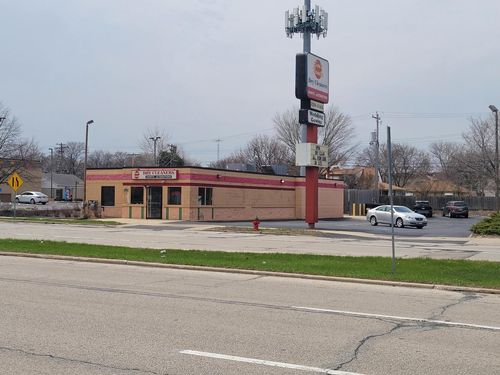 3171 S 76th Street, Milwaukee, WI, 53219 | Card Image