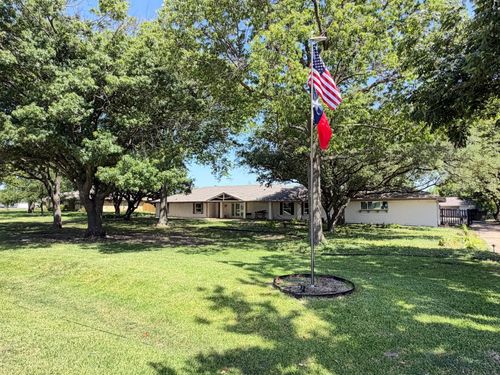 400 Shiloh Dr, Lucas, TX, 75002-7108 | Card Image