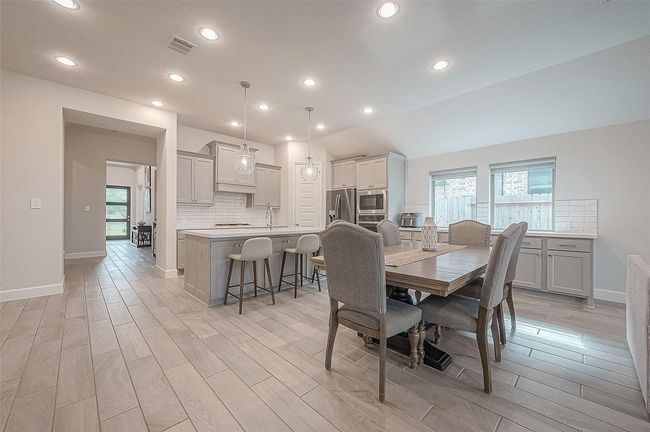 29042 Hauter Way, House other with 4 bedrooms, 4 bathrooms and 3 parking in Fulshear TX | Image 35
