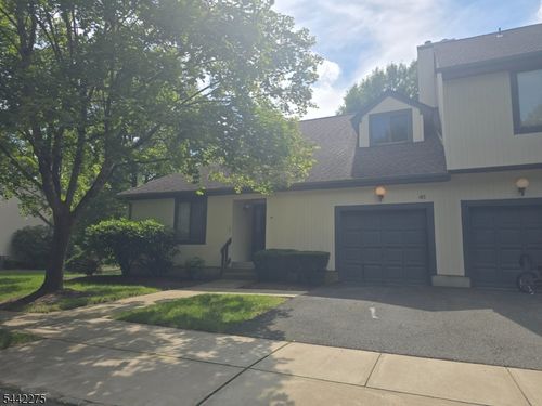 41 Arbor Cir, Basking Ridge, NJ, 07920-3167 | Card Image