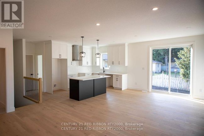 6 - 430 Head St N, House other with 2 bedrooms, 2 bathrooms and 4 parking in Strathroy ON | Image 21