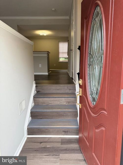3153 Antrim Cir, DUMFRIES, VA, 22026-3324 | Card Image