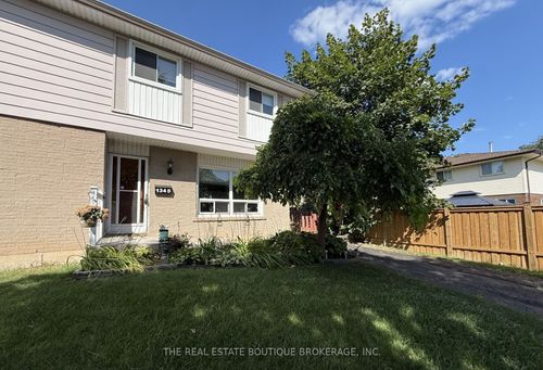 1345 Colonsay Dr, Burlington, ON, L7P2T6 | Card Image